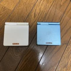 ゲームボーイアドバンスSPのサムネイル