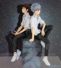 シンジとカヲル プレミア フィギュアのサムネイル