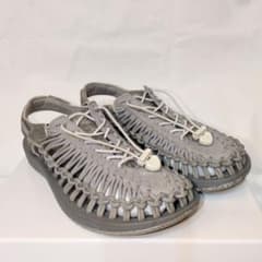 値下☆ KEEN UNEEK グレー Product Twelve コラボモデル - メルカリ