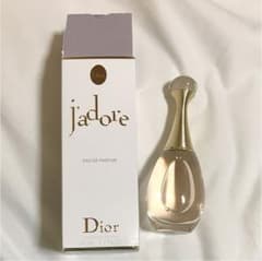 Dior ジャドール オードゥ パルファンのサムネイル