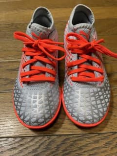 PUMA プーマ　トレーニングシューズのサムネイル