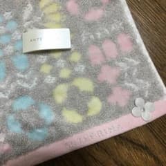 ☆新品・未使用☆ アンテプリマ  タオルハンカチのサムネイル