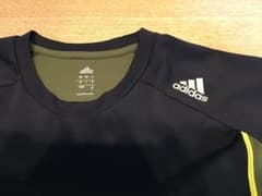 adidas アディダス Tシャツのサムネイル