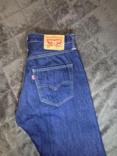 Levi's ストレートデニム ダークブル　W31 　L34のサムネイル