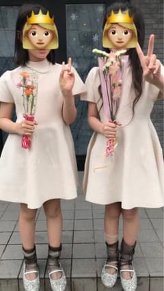キッズ フォーマル　ワンピース ベージュ 発表会 結婚式　新品に違い　美品のサムネイル