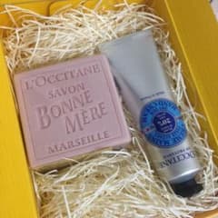 値下げ！ロクシタン 石鹸&ハンドクリーム 新品のサムネイル