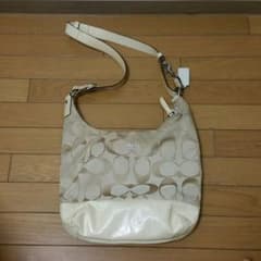 COACHのバックのサムネイル