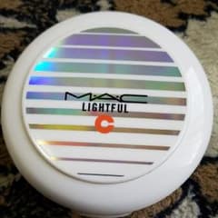 MACファンデーションのサムネイル