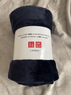 ユニクロ　ブランケットのサムネイル