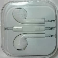 『 新品！純正！』Appleイヤホンのサムネイル