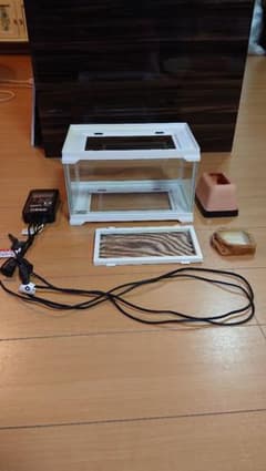 爬虫類両生類用ケージのサムネイル