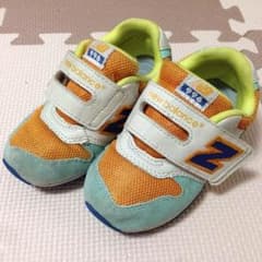 ニューバランス 15.5㎝のサムネイル