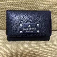kate spade 黒 レザー キーケースのサムネイル