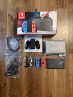 Nintendo Switch 青/オレンジJoy-Con セット（ジャンク品)のサムネイル