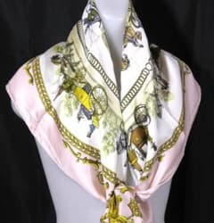 極美品　 エルメス　HERMES シルク大判スカーフ　カレ90　 D546 極美品 エルメス HERMES シルク大判スカーフ カレ90 D546 - メルカリ