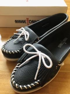 新品　ミネトンカ　モカシン　お値下げしました。のサムネイル