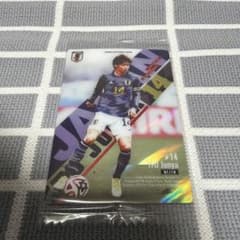 サッカー日本代表　伊東純也　ツインウエハースカードのサムネイル