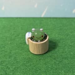 行水カエル ガラス細工 ミニチュア - メルカリ