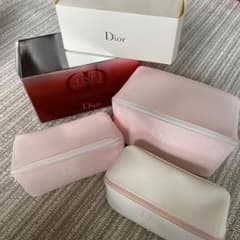DIOR ノベルティ　ポーチのサムネイル