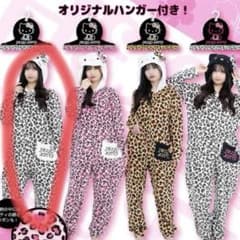 キティ　着ぐるみ　ドンキ　ヒョウ柄のサムネイル
