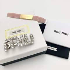 極美品✨ 付属品完備 ミュウミュウ クリスタルヘアピン バレッタ FRID 極美品✨ 付属品完備 ミュウミュウ クリスタルヘアピン バレッタ FRID