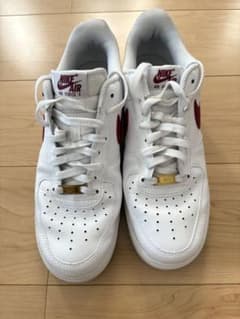 NIKE シューズのサムネイル