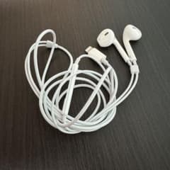 【純正】Apple有線イヤホン　Lightningのサムネイル