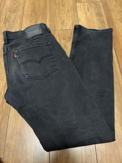 Levi's 514 ストレートデニム ブラック W30 L32のサムネイル