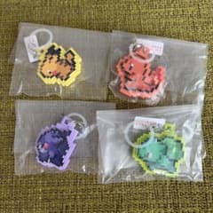 ポケモン Pixel Art つれあるきマスコット セミコンプ　ガチャガチャのサムネイル
