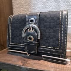 COACH　二つ折り財布　ブラックのサムネイル