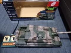 戦車　ラジコンのサムネイル