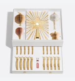 Dior アートオブリビングセット 2025限定 クリスマスコフレ 未開封 Dior アートオブリビングセット 2025限定 クリスマスコフレ 未開封