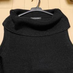 美品☆可愛い☆初出品記念セール☆PAGEBOY ニットベスト ブラックのサムネイル