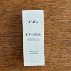 d'Alba Waterfull エッセンスサンクリーム　日焼け止めのサムネイル