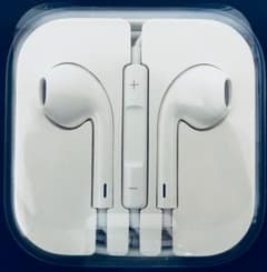 iPhoneイヤホン イヤフォン【未使用品】のサムネイル