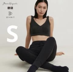 マメクロゴウチ　ユニクロ　リブニットブラのサムネイル