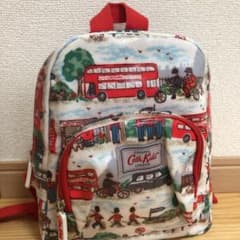 キャスキッドソン キッズ リュックのサムネイル