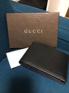 専用美品 グッチ GUCCI 折り畳み財布 直営店物のサムネイル