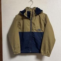 THE NORTH FACE フード付きジャケットのサムネイル
