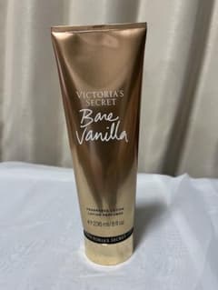 いちごいち様専用　2本セットVICTORIA'S SECRET ベアバニラのサムネイル