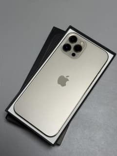 iphone 12 pro max 256GB美品のサムネイル