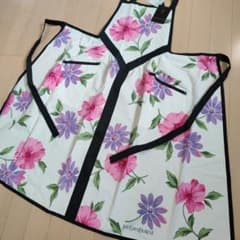 新品 イヴサンローラン エプロン 花柄 荻原 日本製 - メルカリ