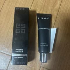 ジバンシィ  GIVENCHY プリズムプライマーのサムネイル