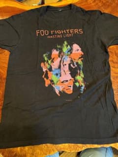 FOO FIGHTERS 2011年バンT黒サイズ表記M美品 - メルカリ