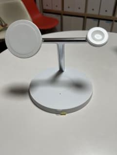 BELKIN3in1ワイヤレス充電器ホワイトのサムネイル