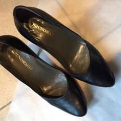 ハイヒール ブルーノマリのサムネイル