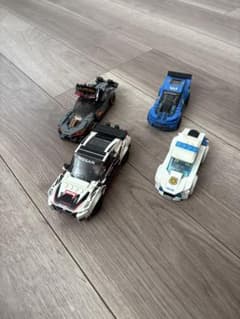 お安くしました！LEGO Speed Champions 車両4台セットケース付のサムネイル