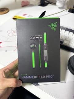 RAZER HAMMERHEAD PRO V2のサムネイル