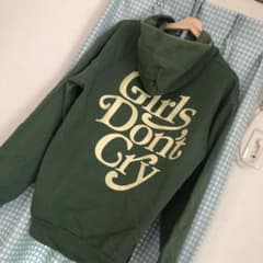 girl's don't cry パーカー　グリーンのサムネイル