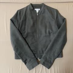 未使用　エプローブ　ノーカラージャケット　ジップアップブルゾン　ベロア　カーキ
